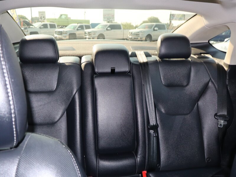 Used 2018 Ford Fusion Titanium AWD/4WD image 20