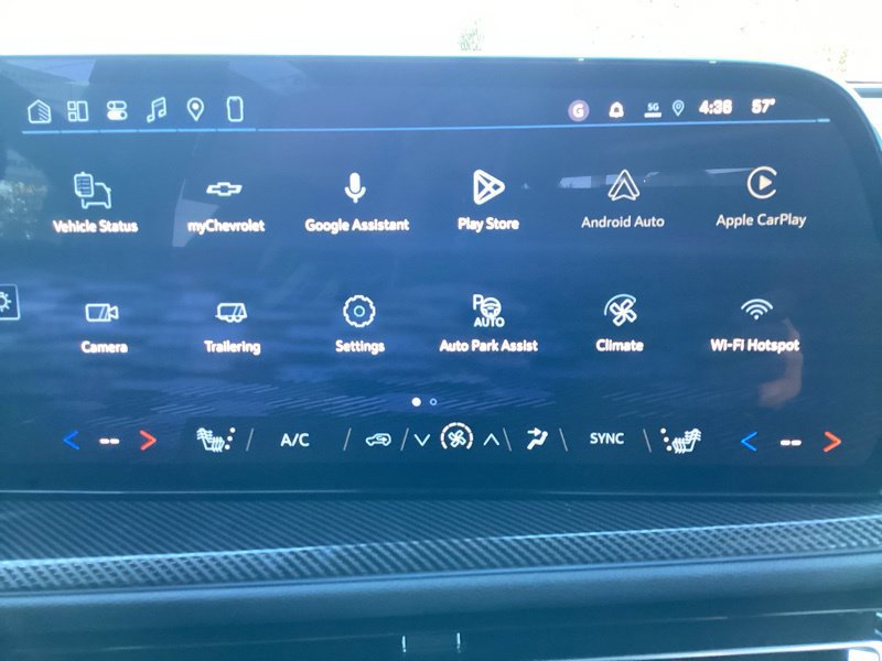 New 2027 Chevrolet Traverse Z71 w/ Enhanced Driving Package AWD/4WD image 37