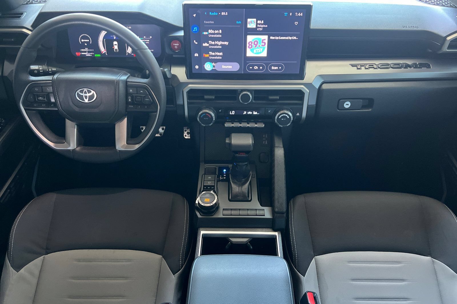 Certified 2025 Toyota Tacoma TRD Sport AWD/4WD image 10