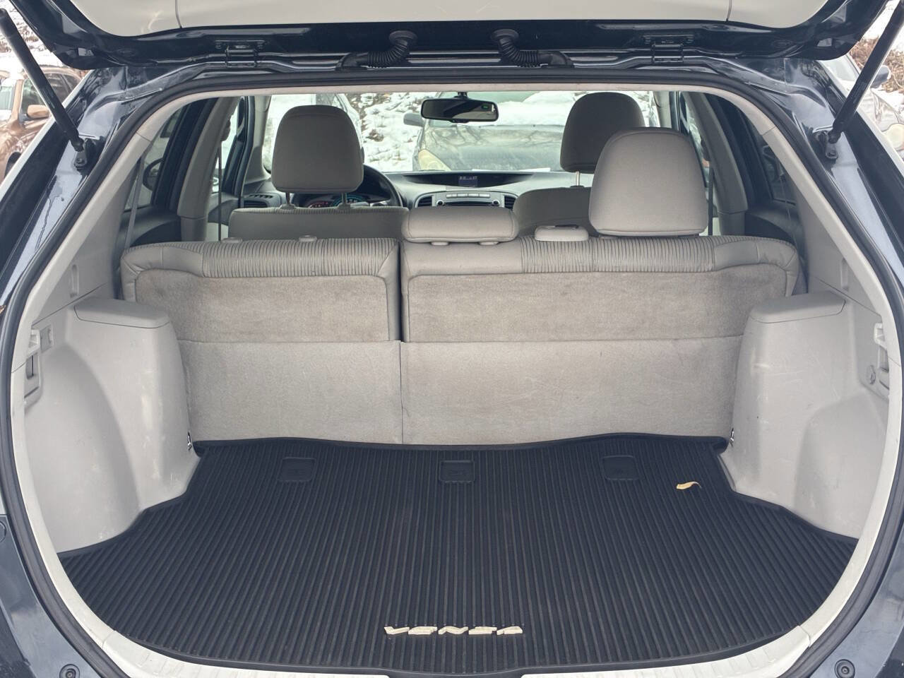 Used 2013 Toyota Venza LE image 8