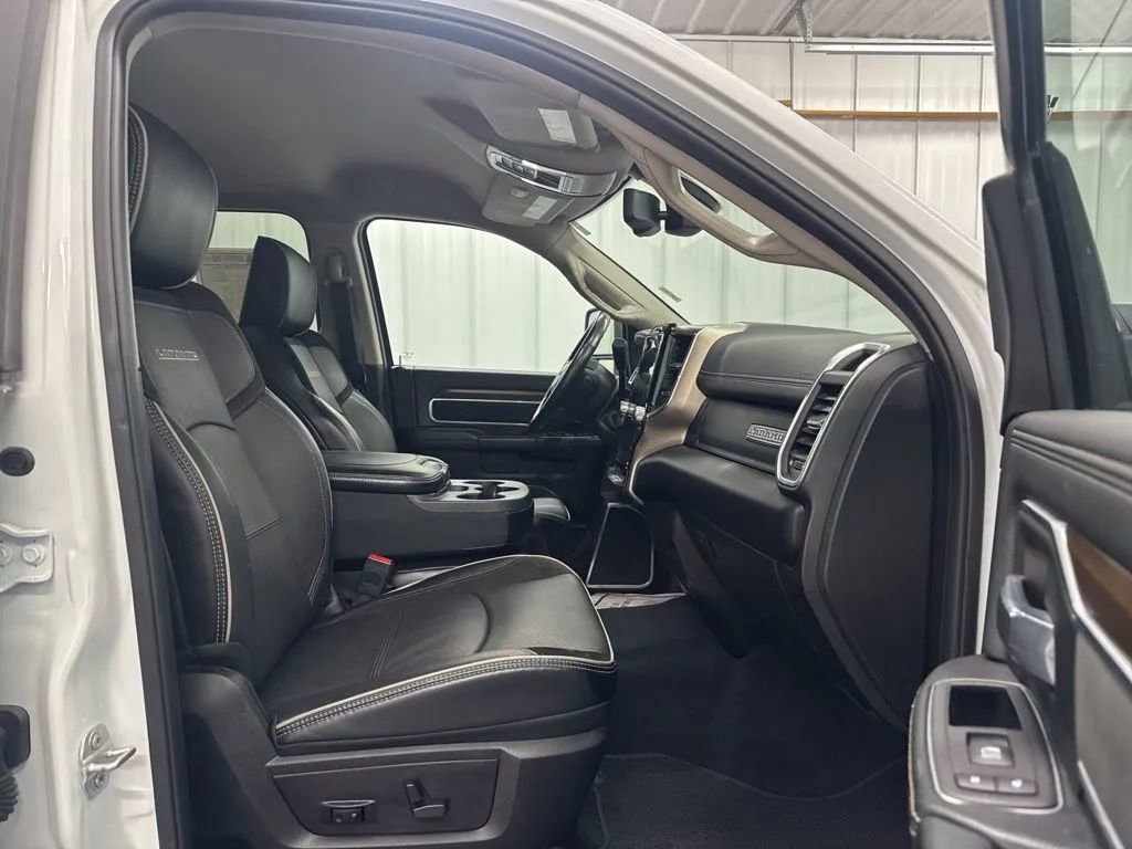 Used 2024 RAM 2500 Laramie image 18