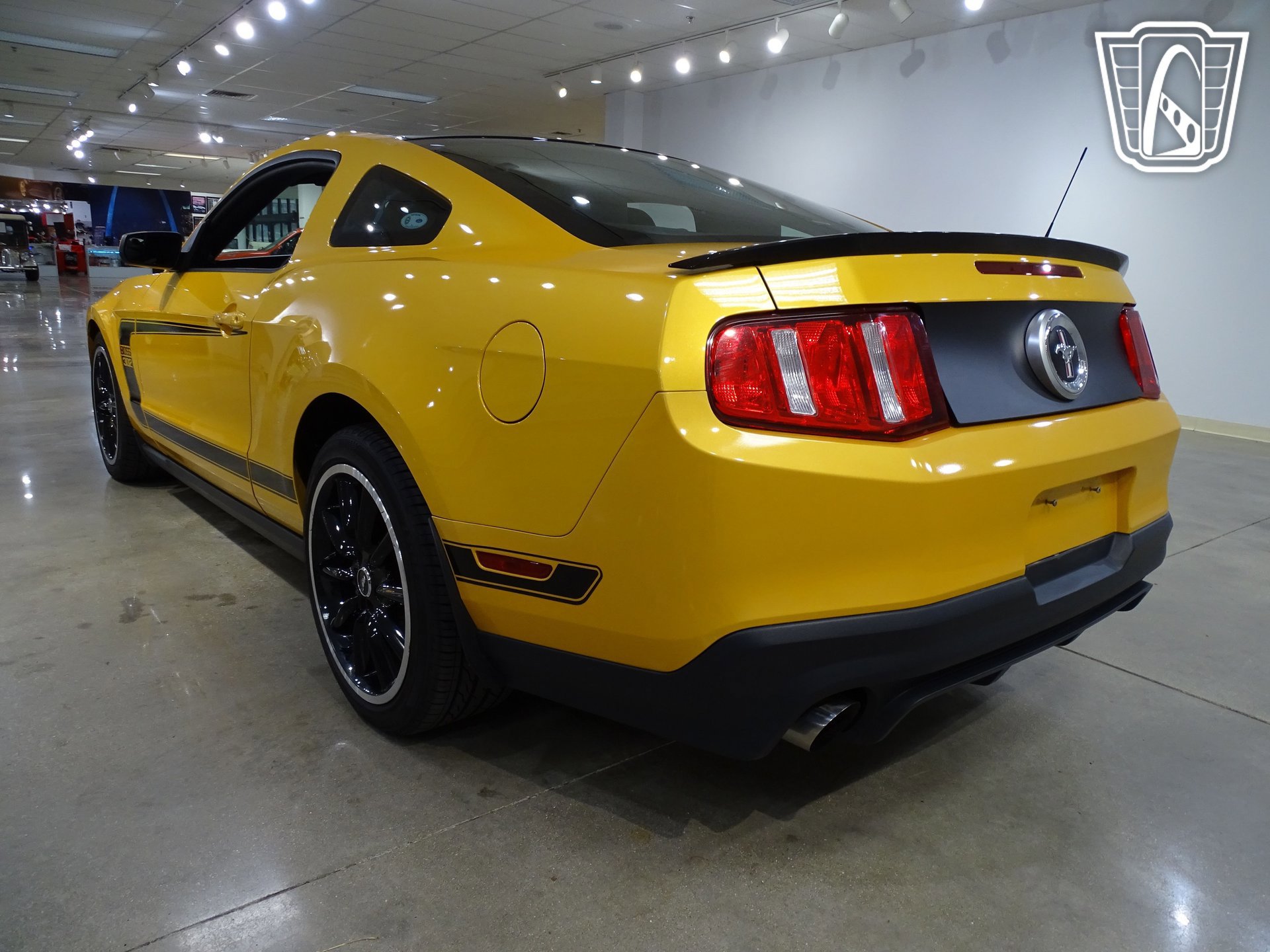 Used 2012 Ford Mustang Boss 302 w/ Boss 302 Accessory Pkg RWD image 9