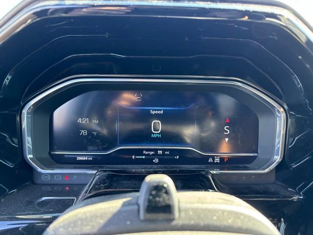 Used 2024 Chevrolet Silverado 1500 High Country w/ Technology Package image 9