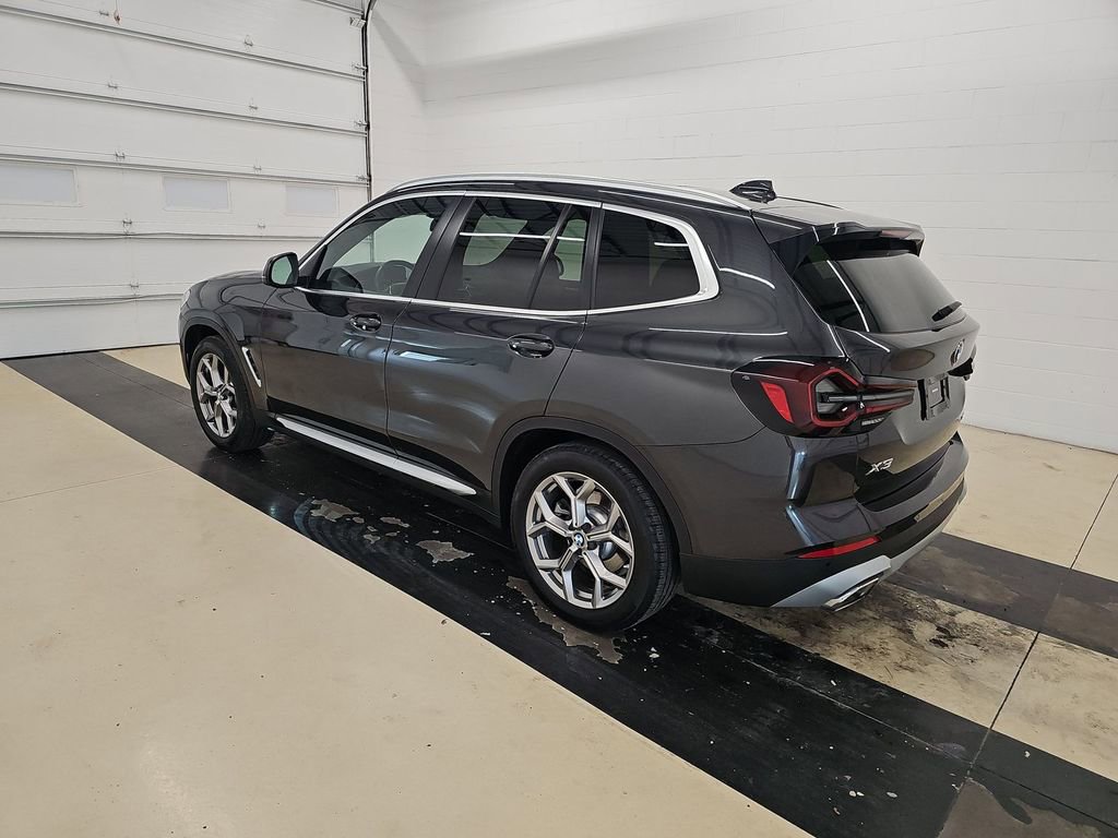 Used 2022 BMW X3 xDrive30i w/ Premium Package 2 image 3