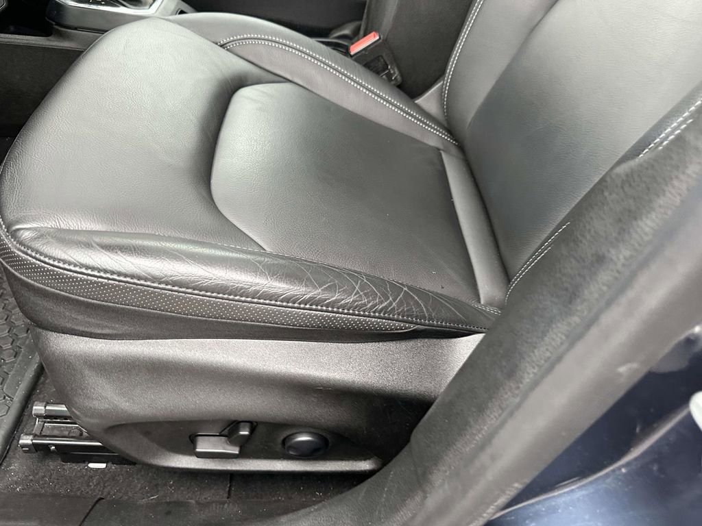 Used 2023 Jeep Renegade Limited w/ Sun/Sound Group image 21