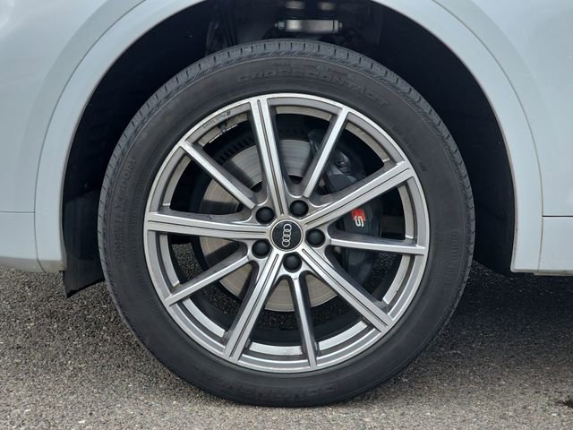 Used 2022 Audi SQ5 Premium Plus w/ Premium Plus Package image 19