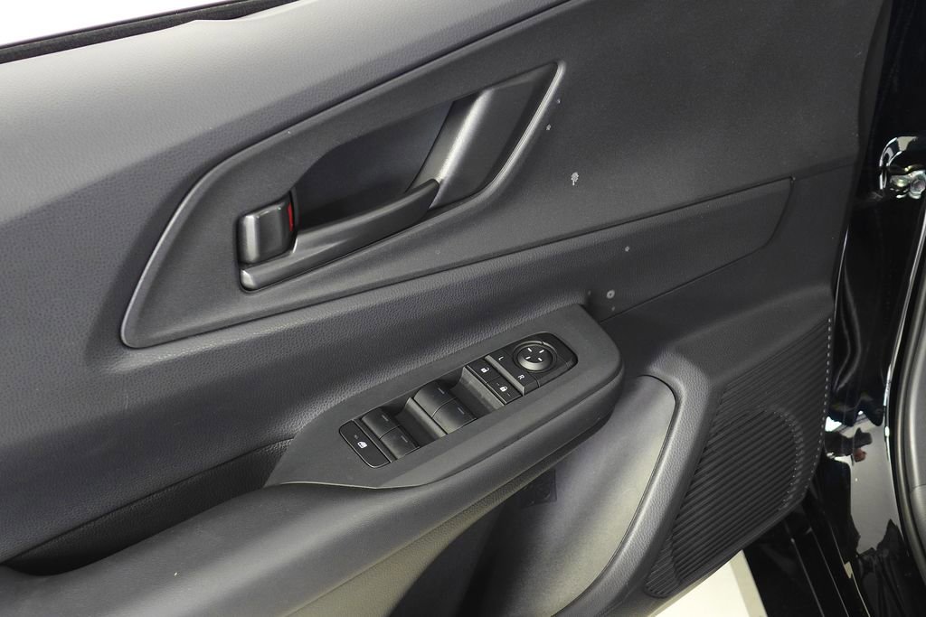 Used 2024 Toyota Prius Prime SE image 12