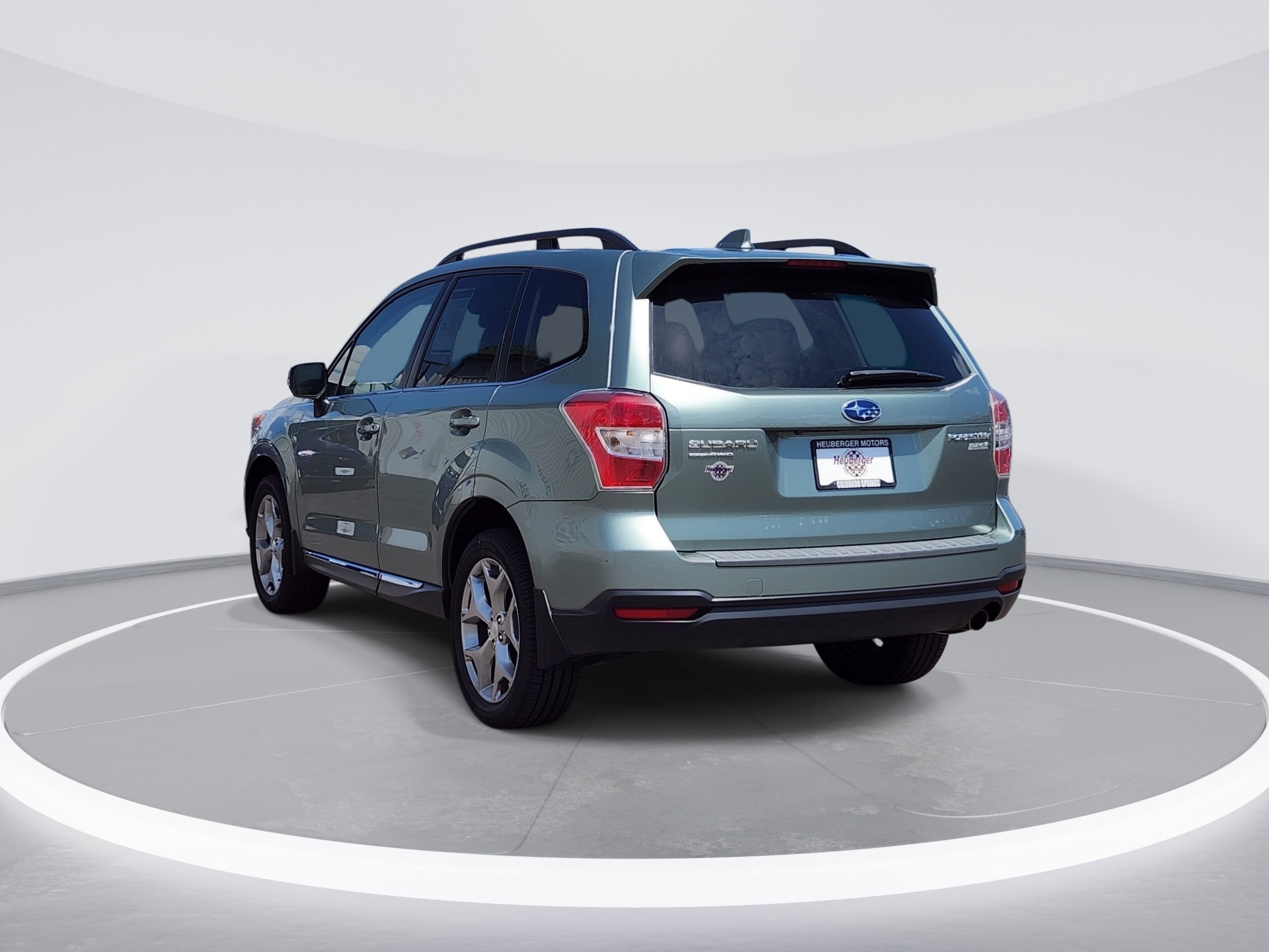 Used 2016 Subaru Forester 2.5i Touring w/ Eyesight & Navigation System AWD/4WD image 7