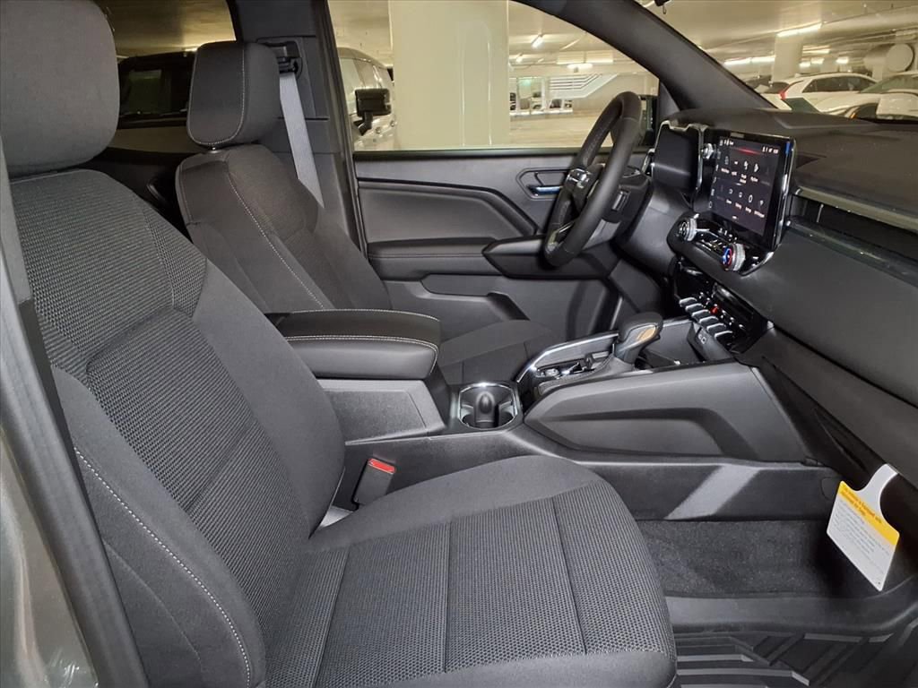 New 2026 GMC Canyon Elevation RWD image 6