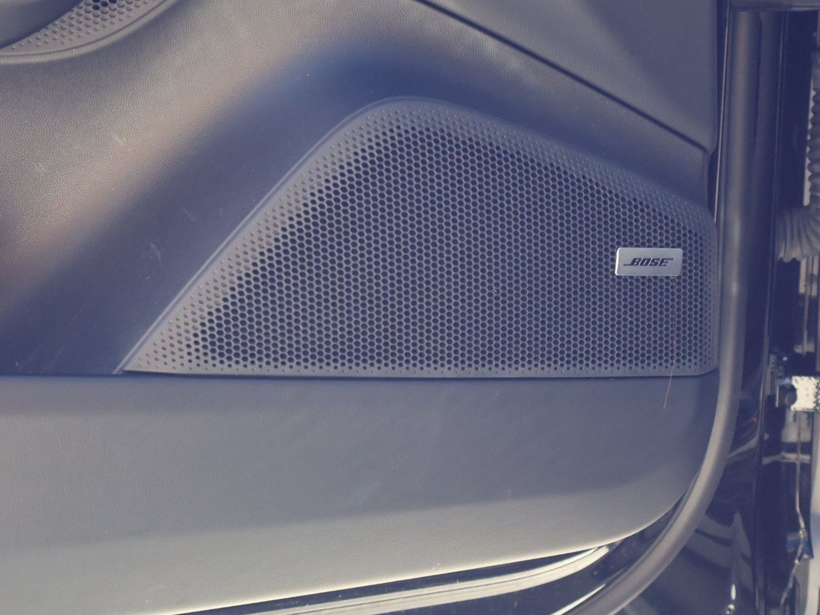 Certified 2024 Porsche Macan 4 Electric AWD/4WD image 13