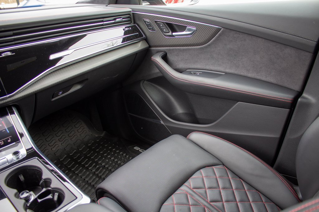 Used 2025 Audi SQ8 Prestige w/ Prestige Package image 20
