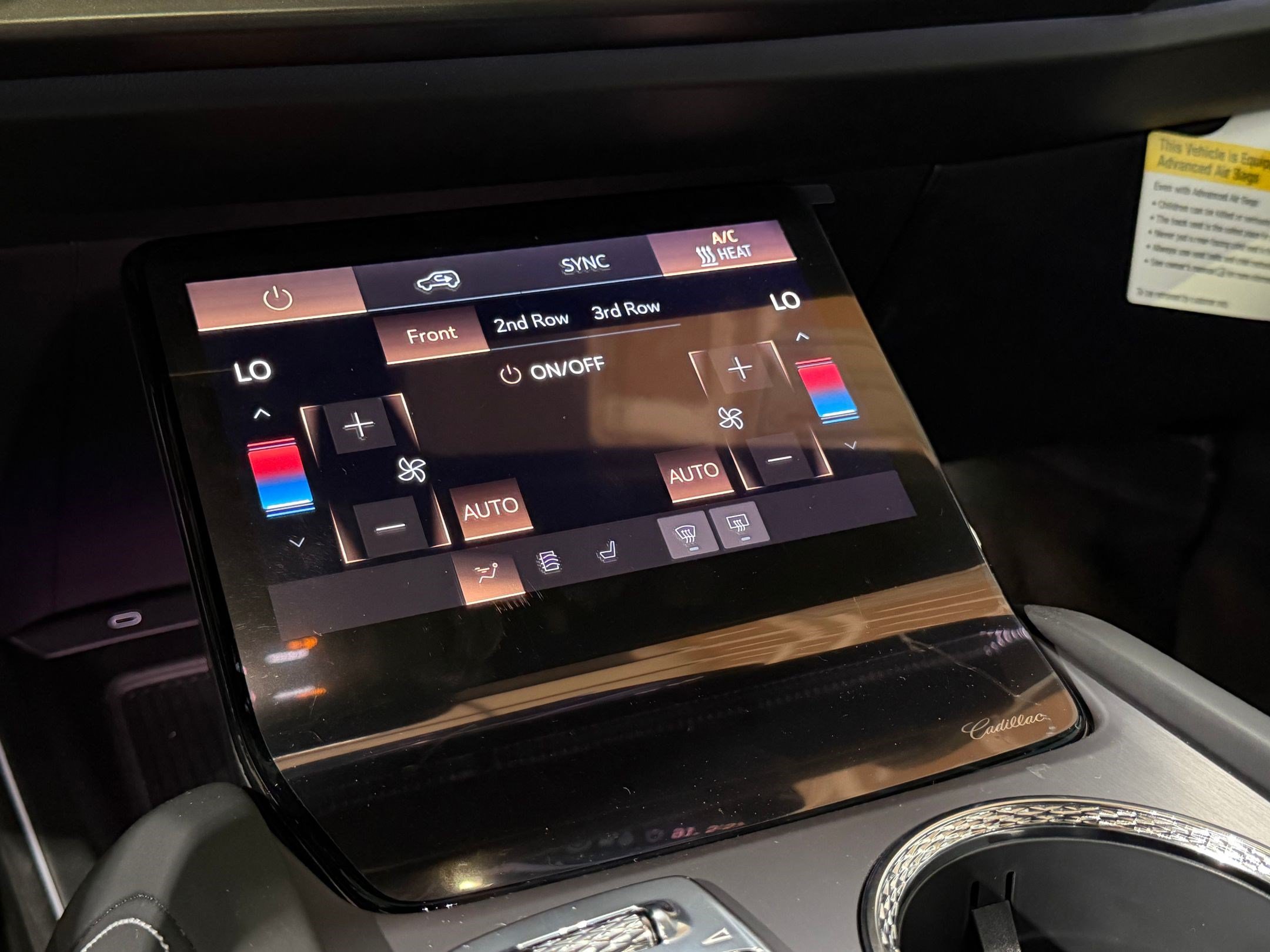 New 2027 Cadillac Vistiq Platinum AWD/4WD image 35