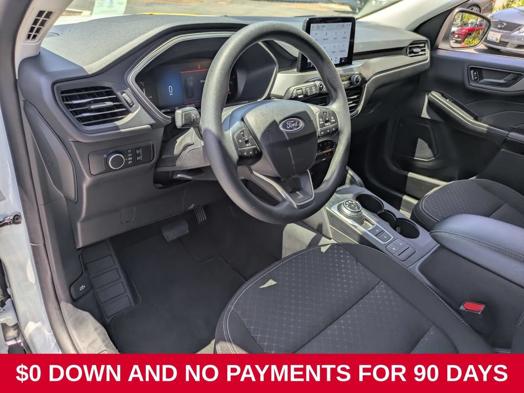 Used 2025 Ford Escape Active AWD/4WD image 17