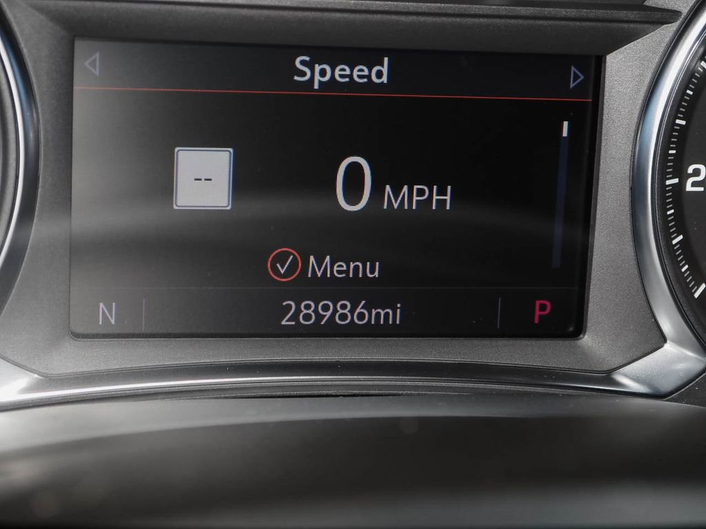 Used 2023 Chevrolet Traverse RS image 17