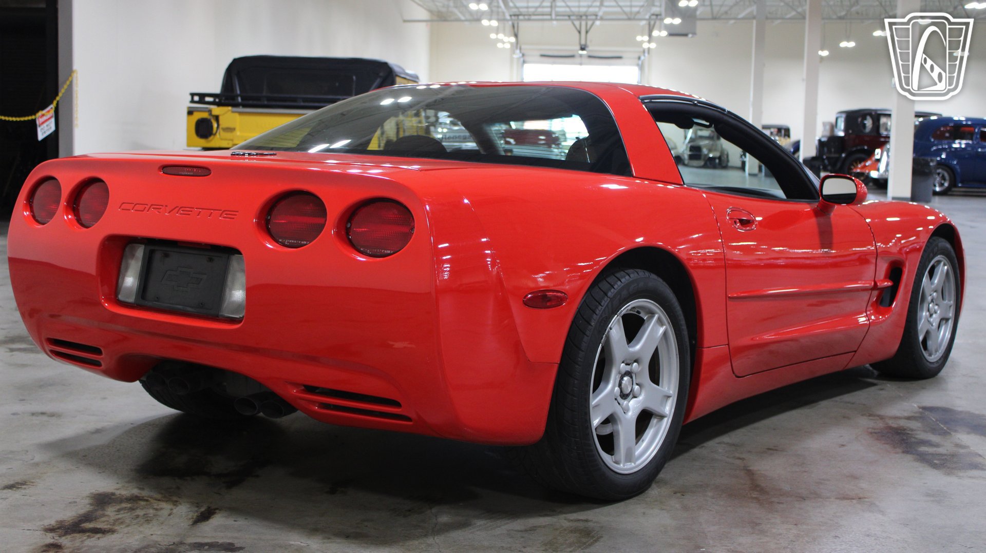Used 1998 Chevrolet Corvette Coupe w/ Roof Pkg RWD image 33