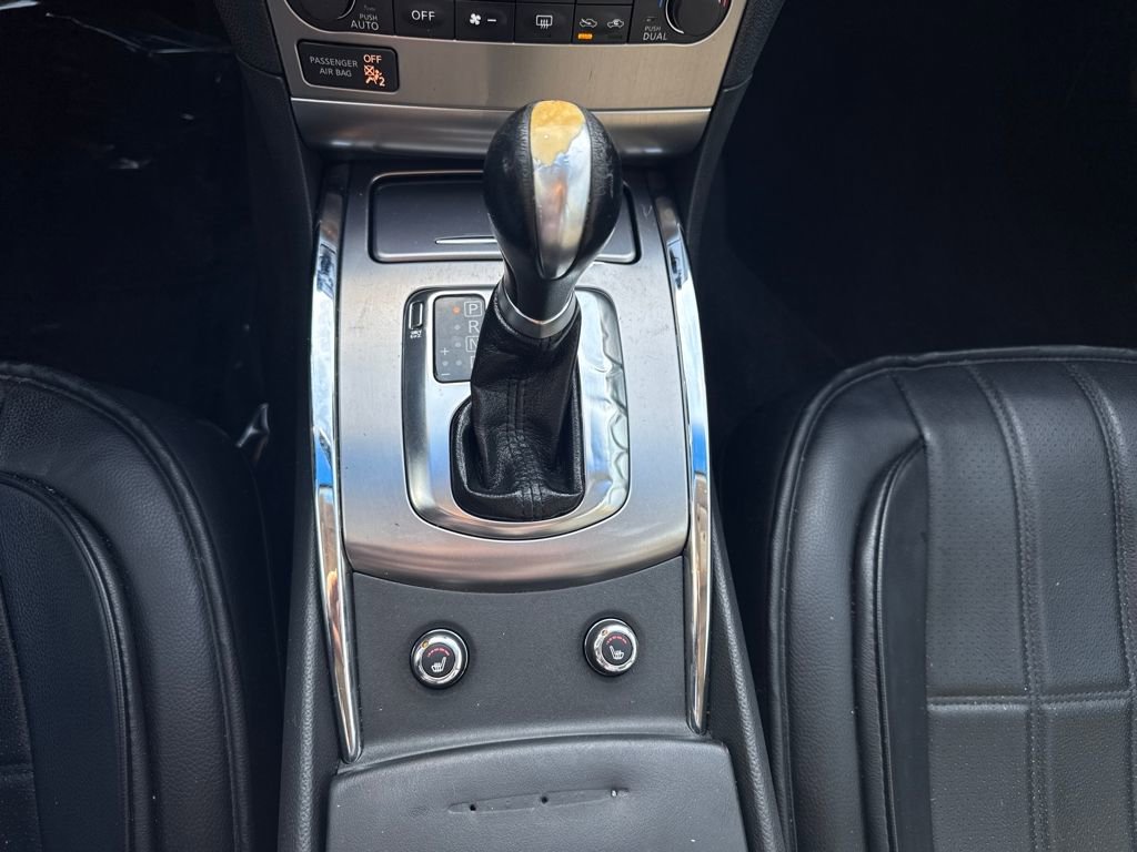 Used 2013 INFINITI G37 Journey w/ Premium Pkg image 21