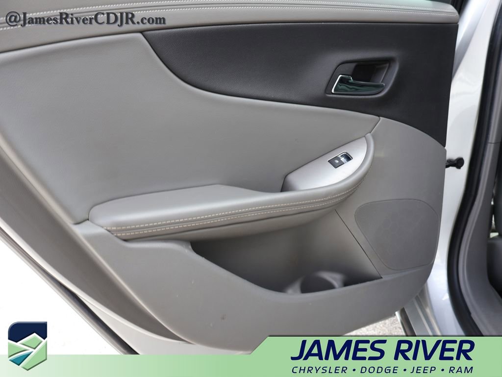 Used 2016 Chevrolet Impala LS image 16