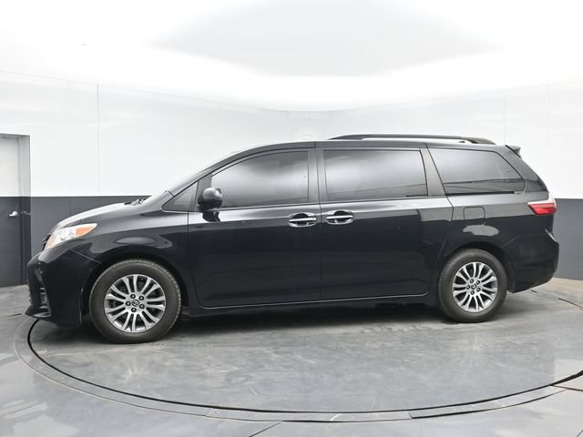 Used 2020 Toyota Sienna XLE FWD image 6