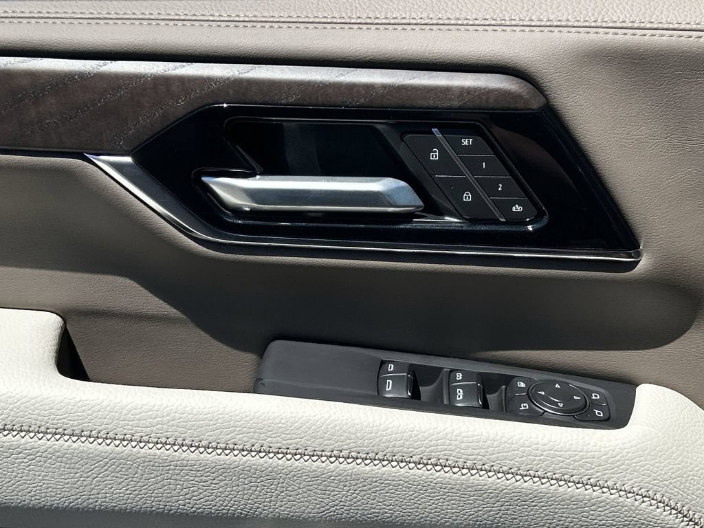 New 2026 GMC Yukon Denali AWD/4WD image 23