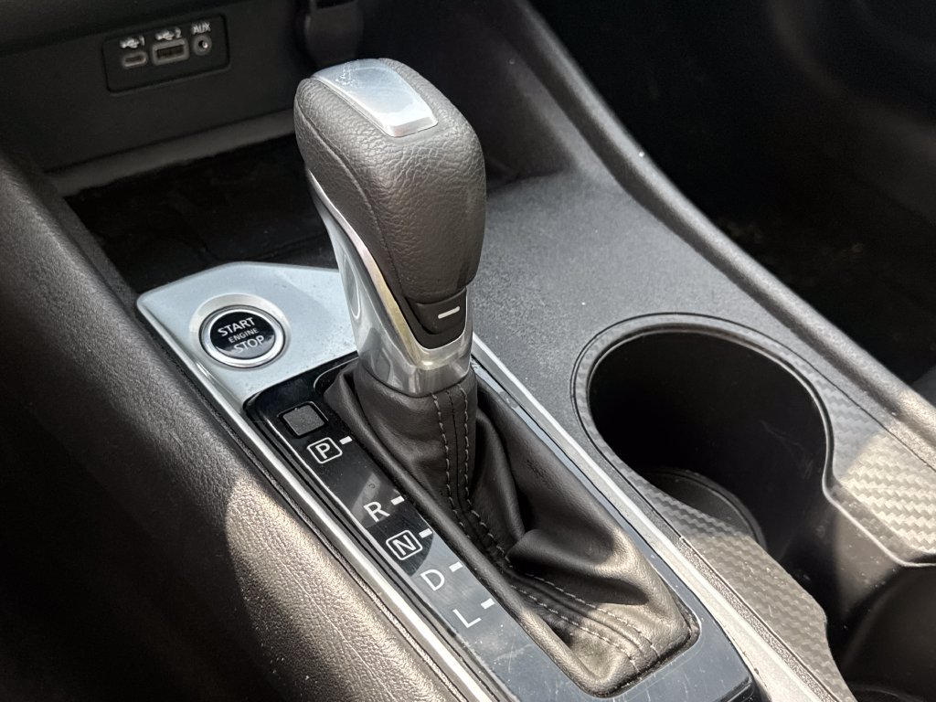 Used 2025 Nissan Altima 2.5 SV AWD/4WD image 15