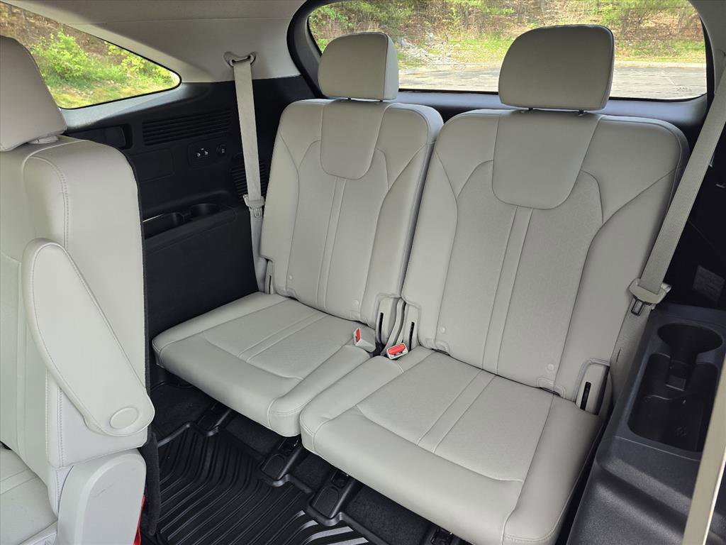 Used 2023 Kia Sorento SX image 10