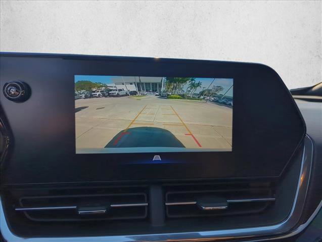 Used 2025 Chevrolet Trax RS image 13