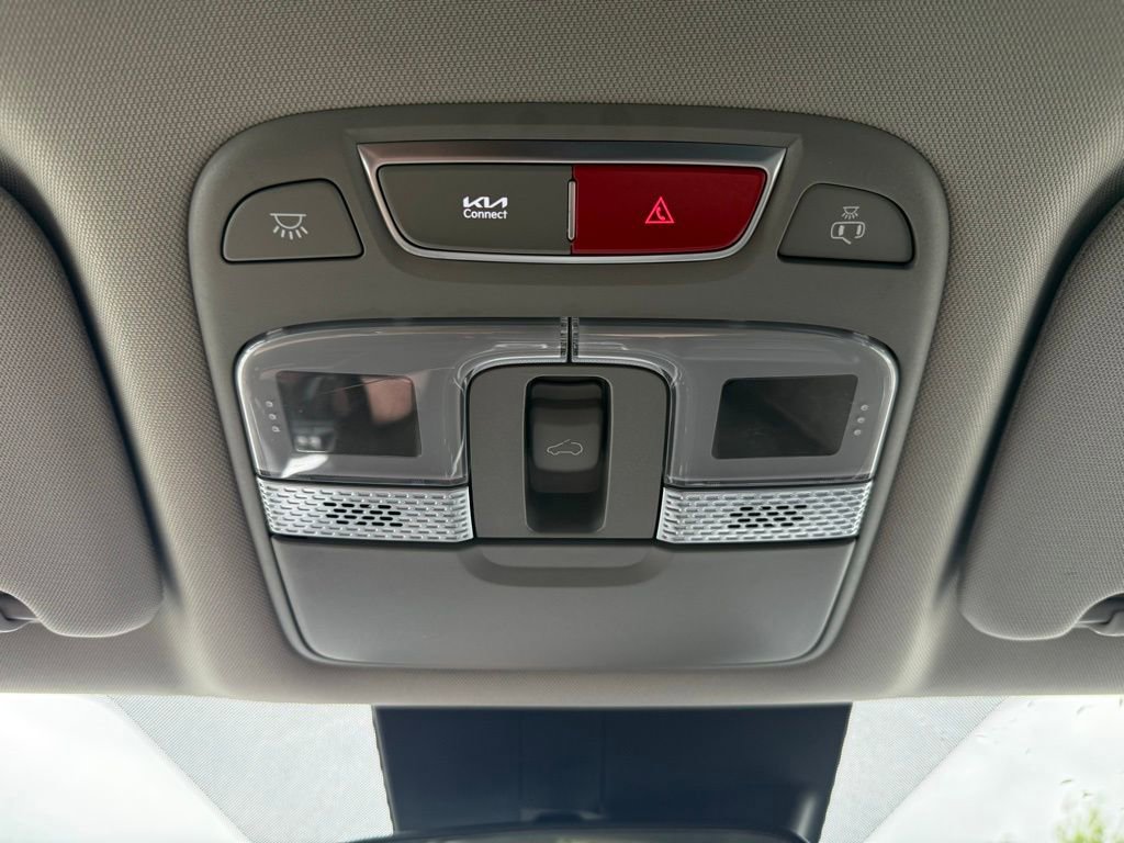 Certified 2025 Kia Telluride S AWD/4WD image 30