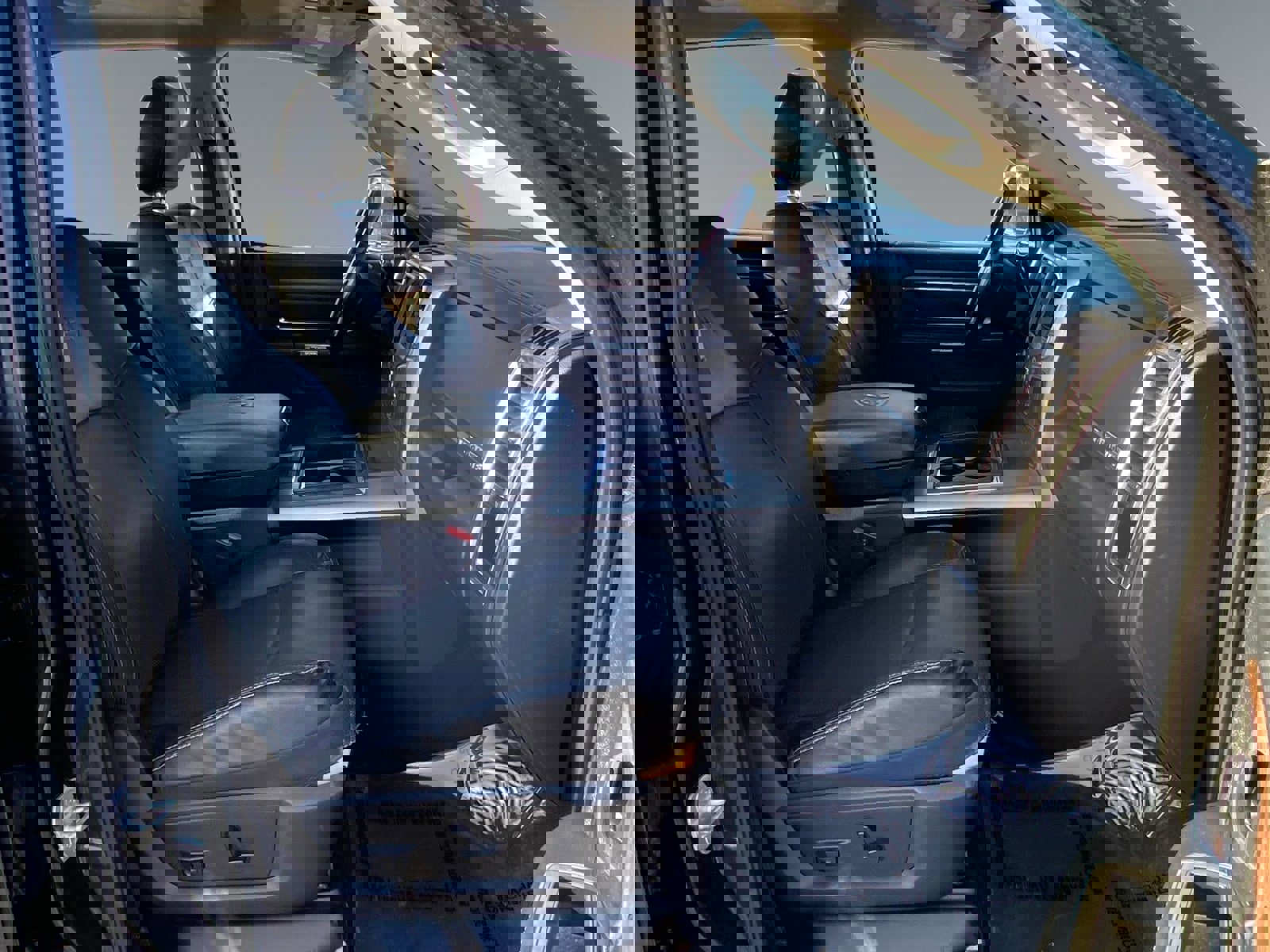 Used 2015 RAM 2500 Laramie image 15