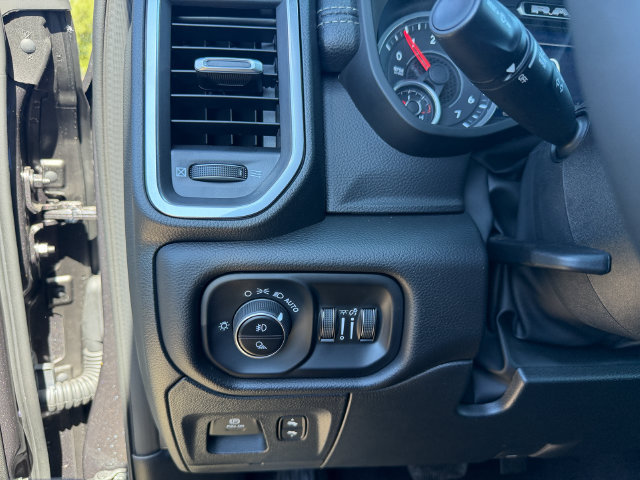 New 2026 RAM 1500 Laramie w/ Night Edition AWD/4WD image 20