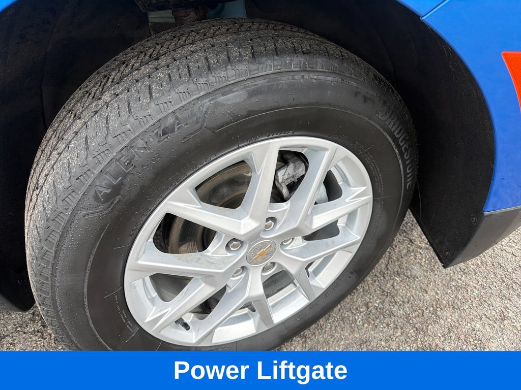 Used 2024 Chevrolet Equinox LT w/ LPO, Floor Liner Package AWD/4WD image 11