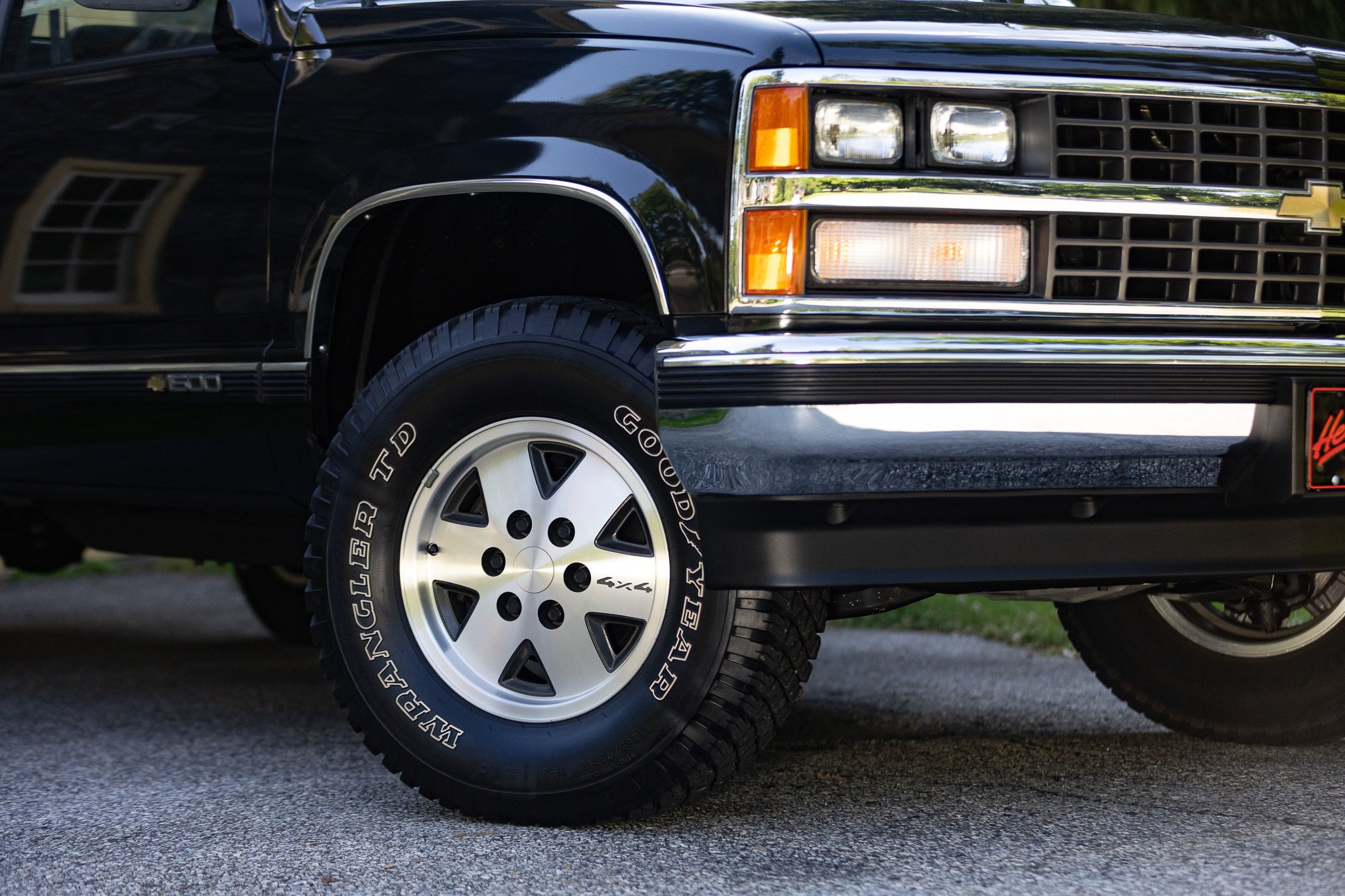 Used 1989 Chevrolet Silverado 1500 4x4 Regular Cab image 10