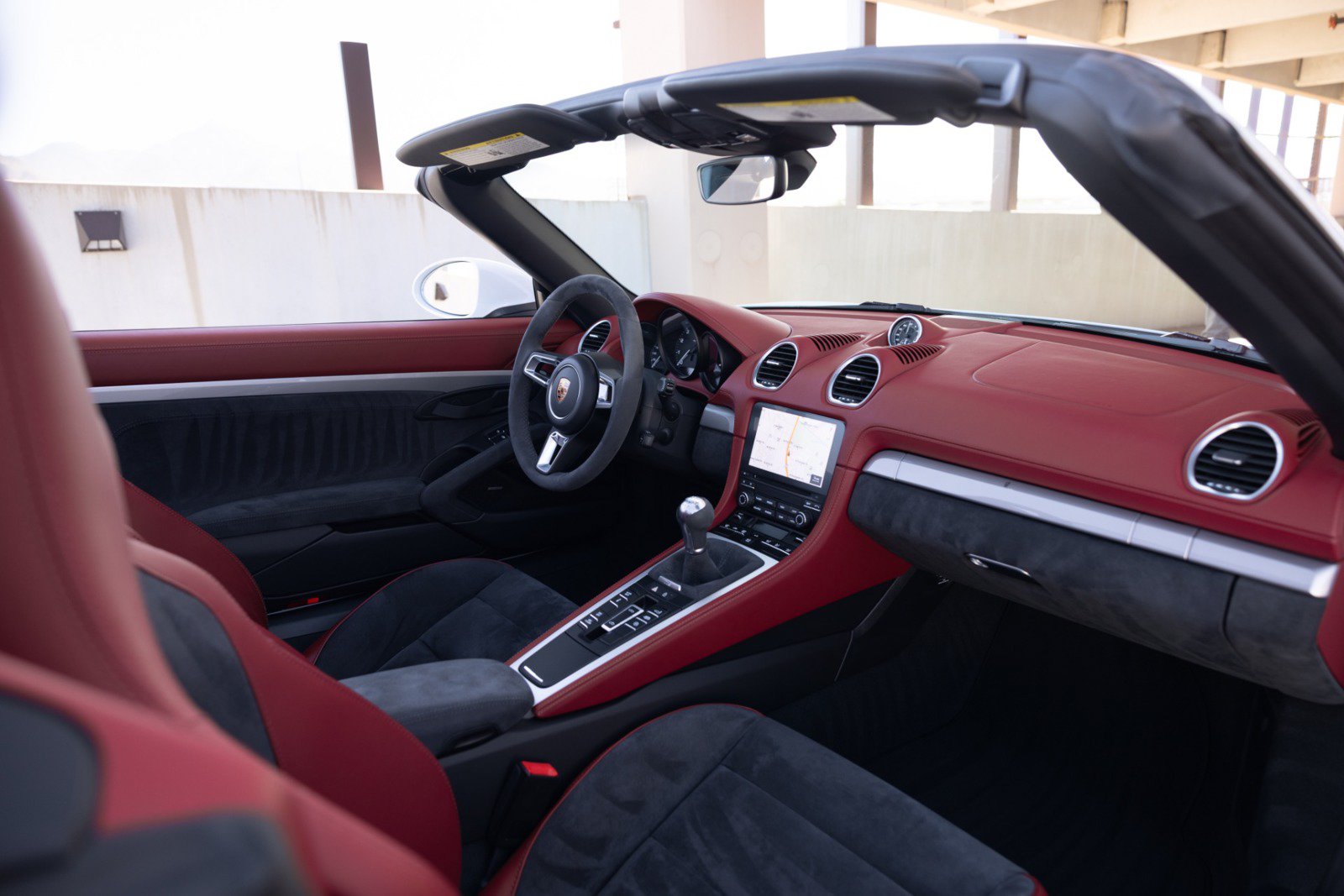 Used 2020 Porsche 718 Boxster Spyder RWD image 2