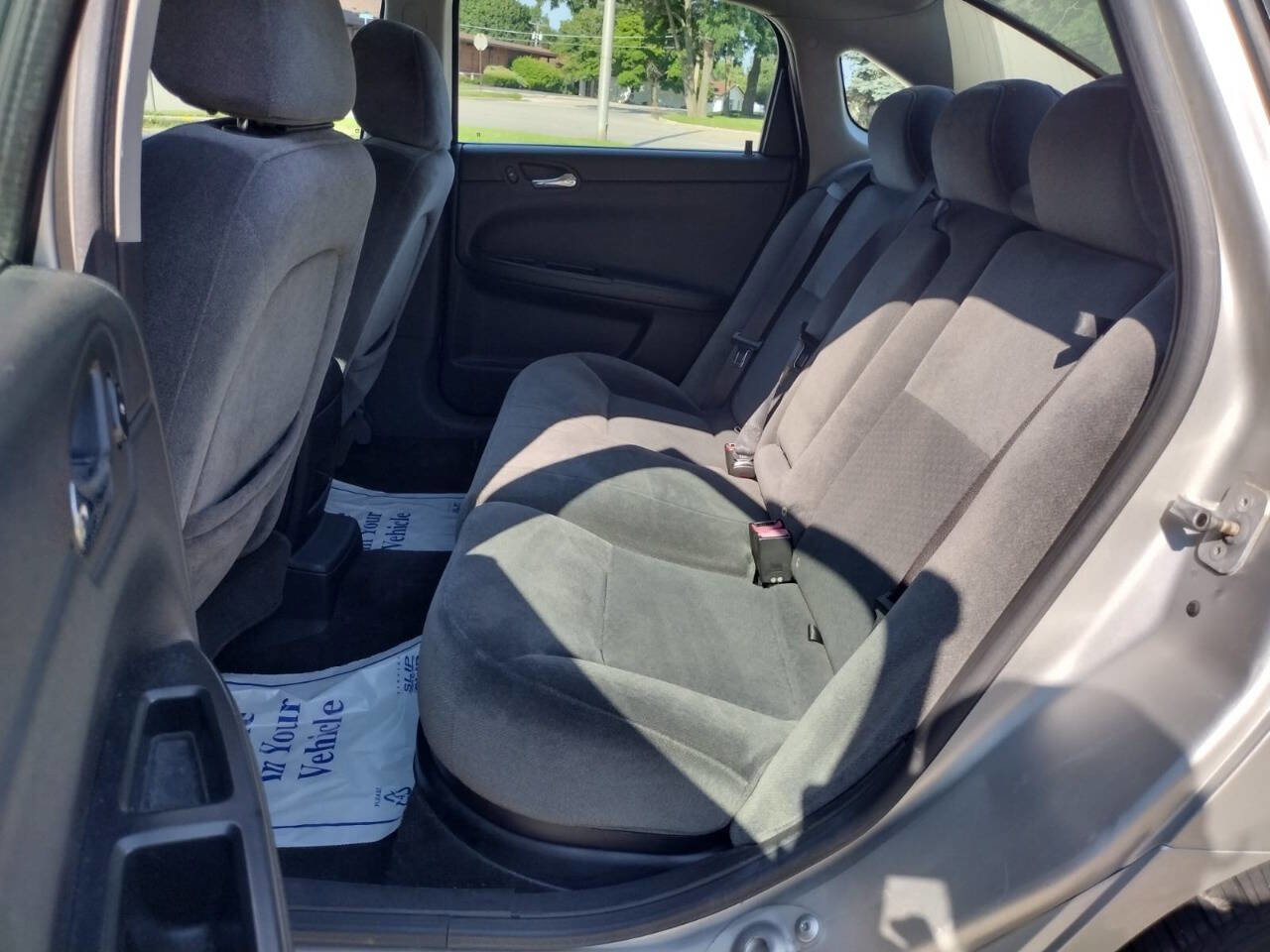 Used 2006 Chevrolet Impala LT image 12