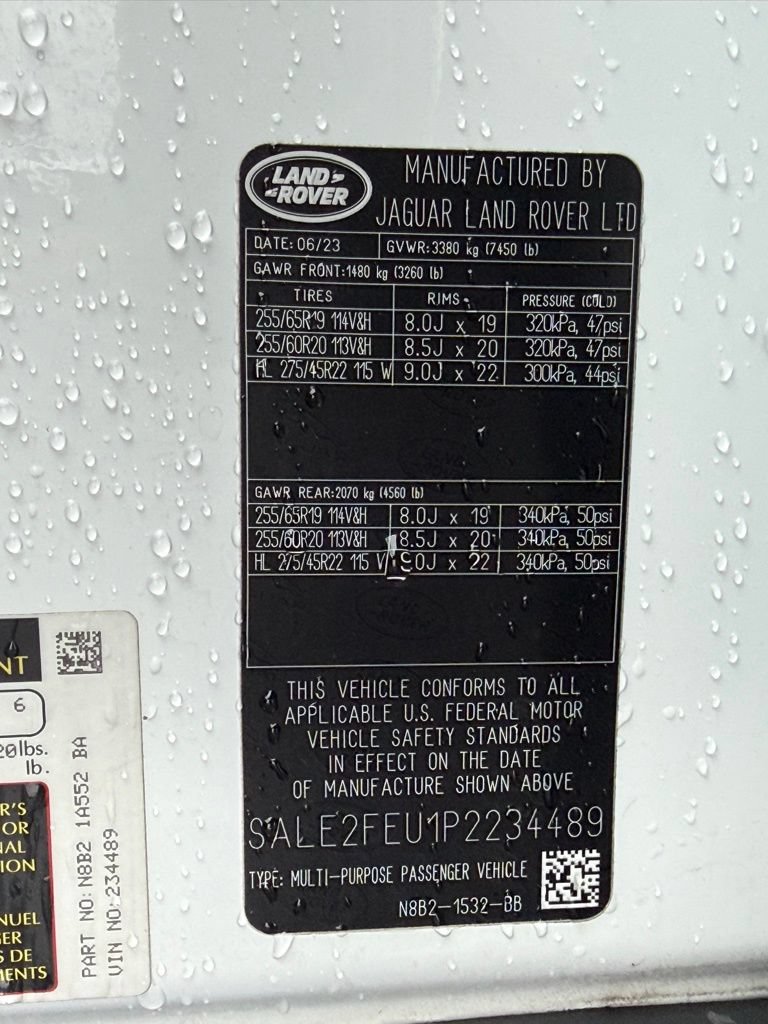 Used 2023 Land Rover Defender 130 X-Dynamic SE AWD/4WD image 35