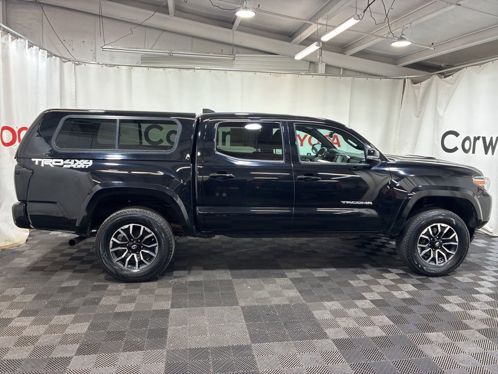 Used 2021 Toyota Tacoma TRD Sport w/ Technology Package image 10
