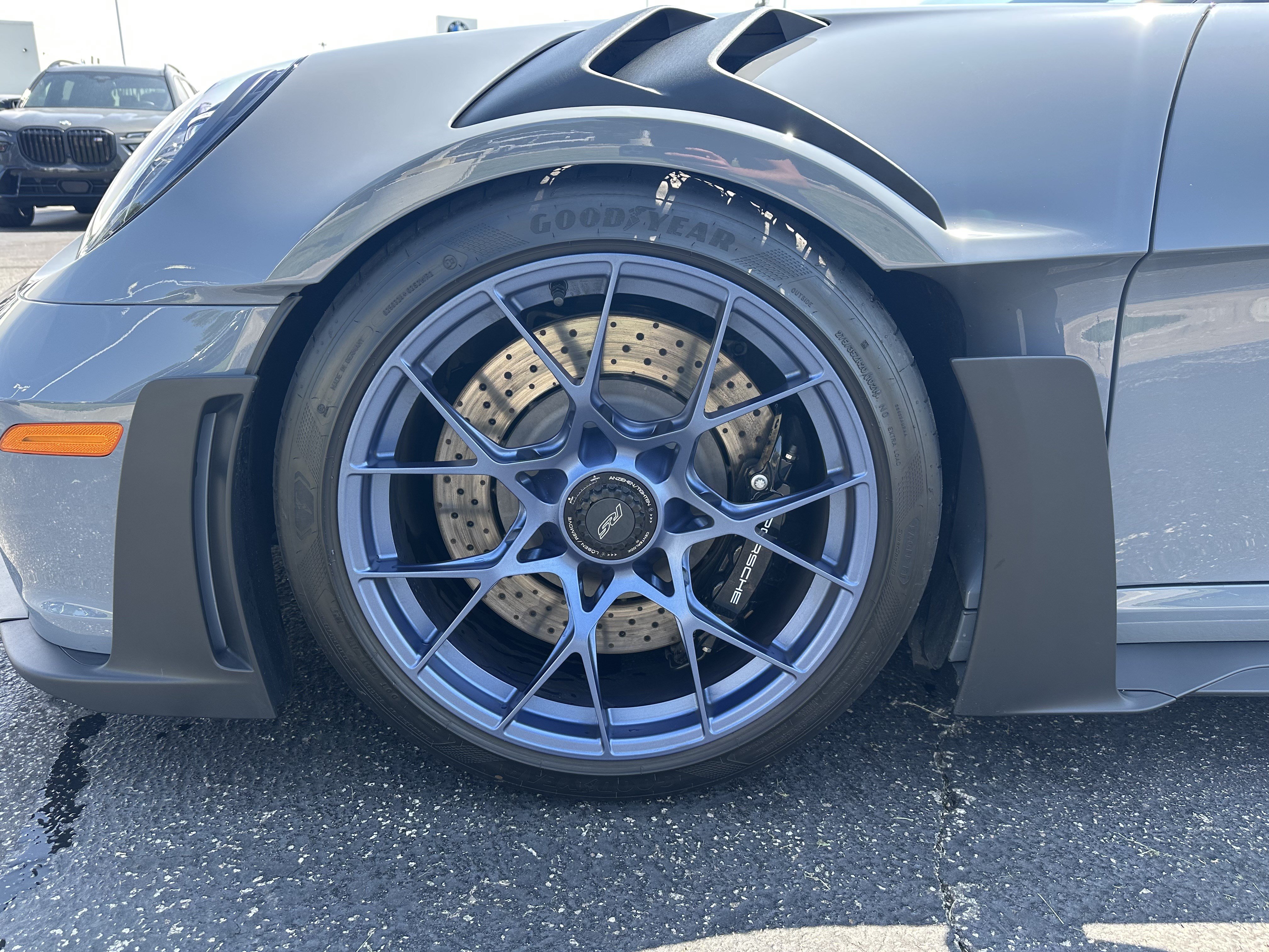 Used 2025 Porsche 911 GT3 RS RWD image 33