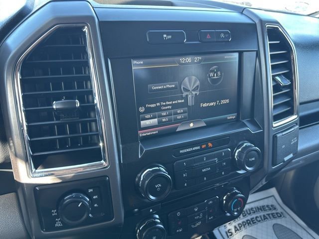 Used 2015 Ford F150 XLT w/ Equipment Group 302A Luxury image 23