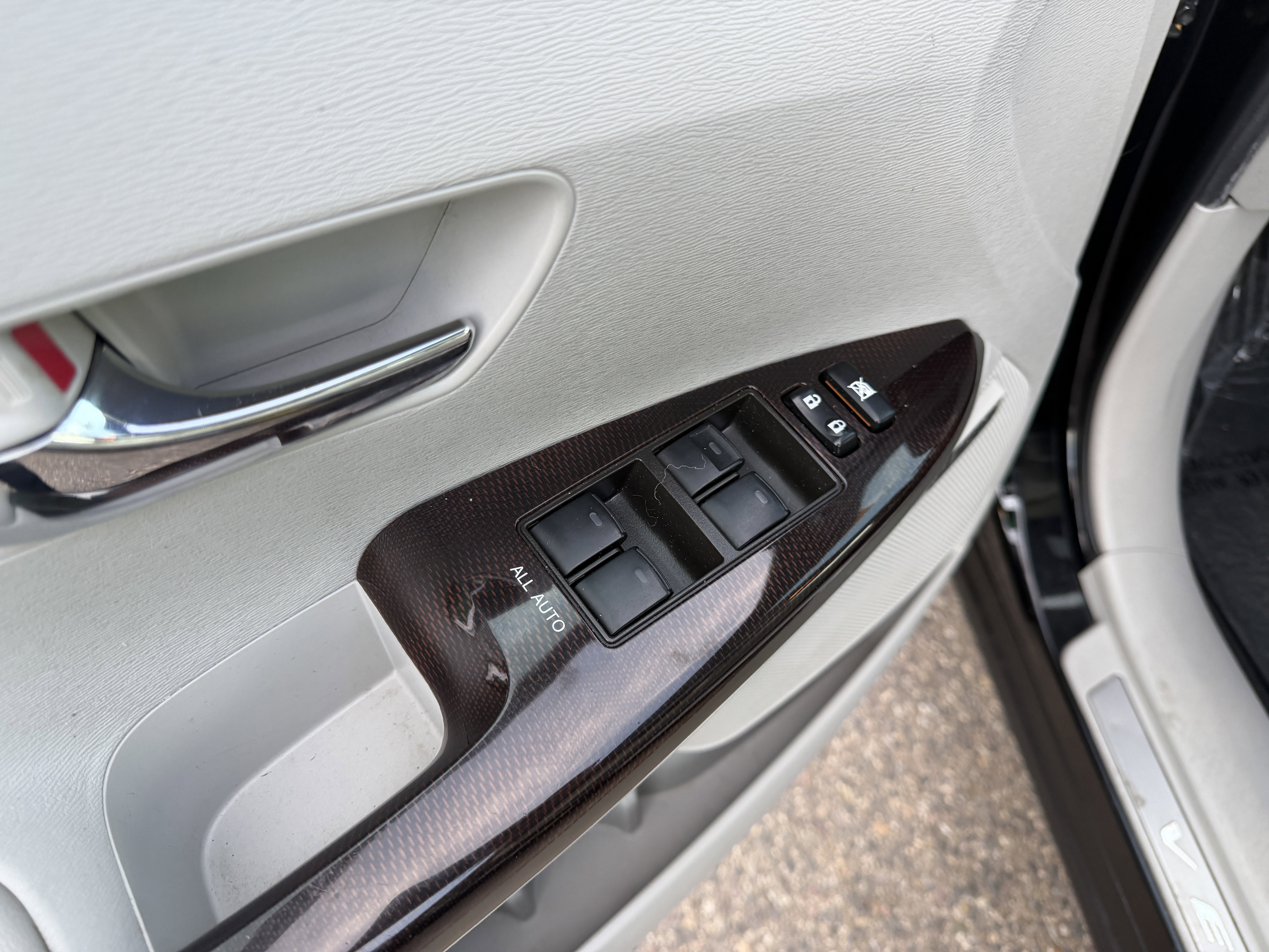 Used 2009 Toyota Venza image 17