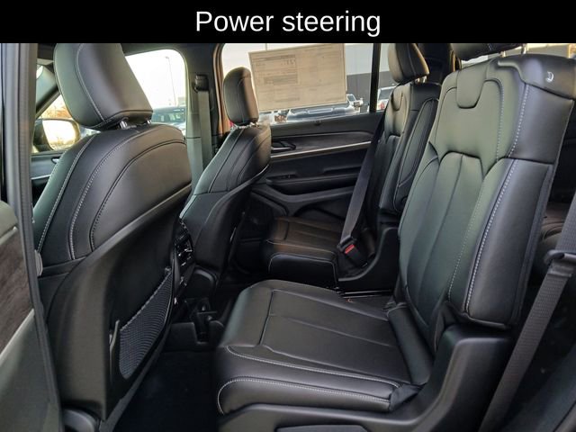 New 2025 Jeep Grand Cherokee L Limited image 15
