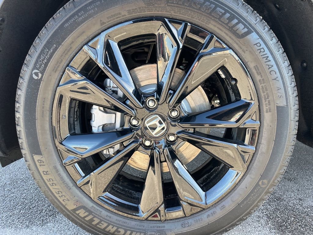 Used 2026 Honda CR-V Sport Touring image 14