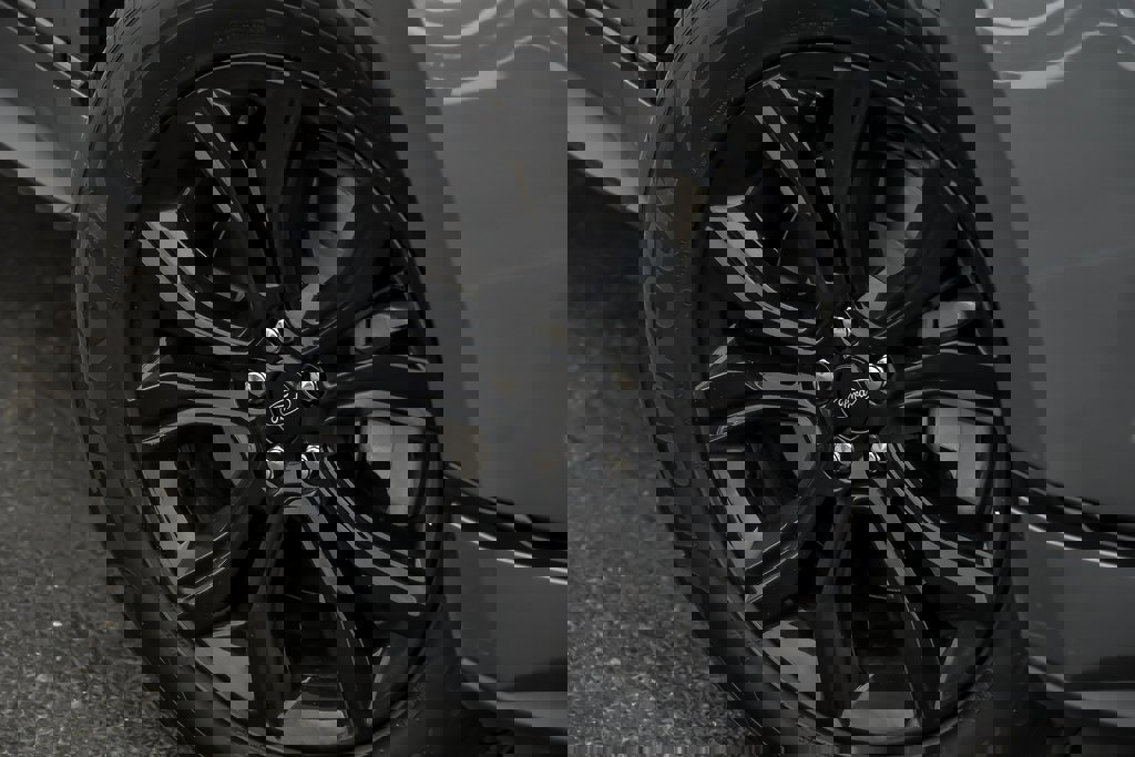 New 2024 Ford Edge SE w/ Black Appearance Package image 25