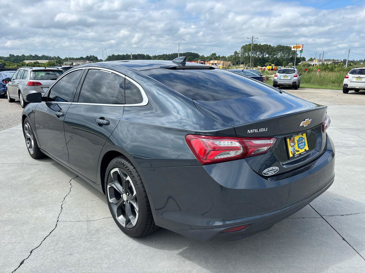 Used 2021 Chevrolet Malibu LT FWD image 6