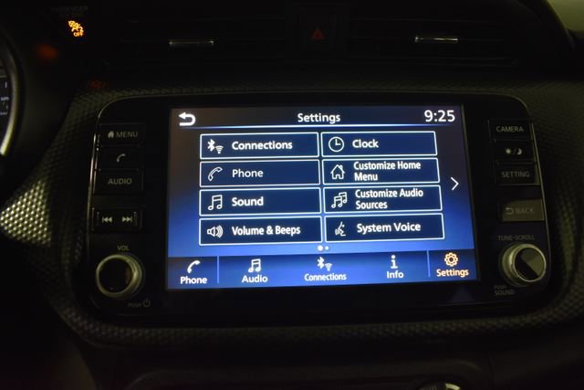 Certified 2023 Nissan Kicks SV image 18