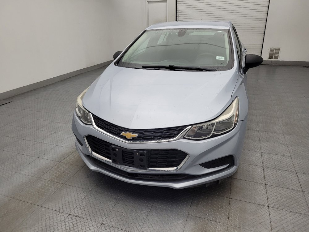 Used 2018 Chevrolet Cruze LS FWD image 15