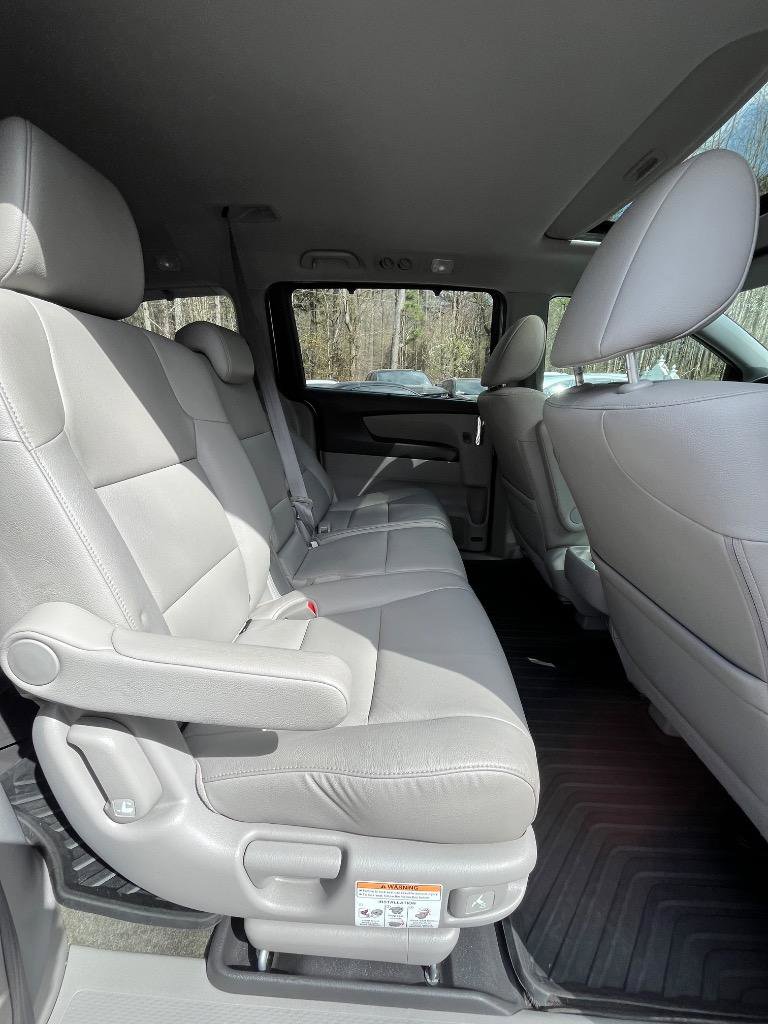 Used 2016 Honda Odyssey EX-L image 35