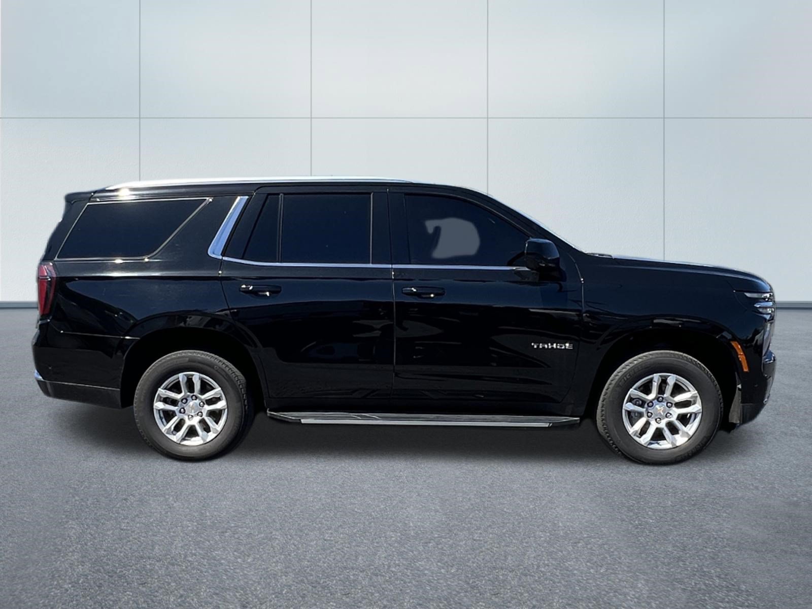 Used 2025 Chevrolet Tahoe LT AWD/4WD image 7