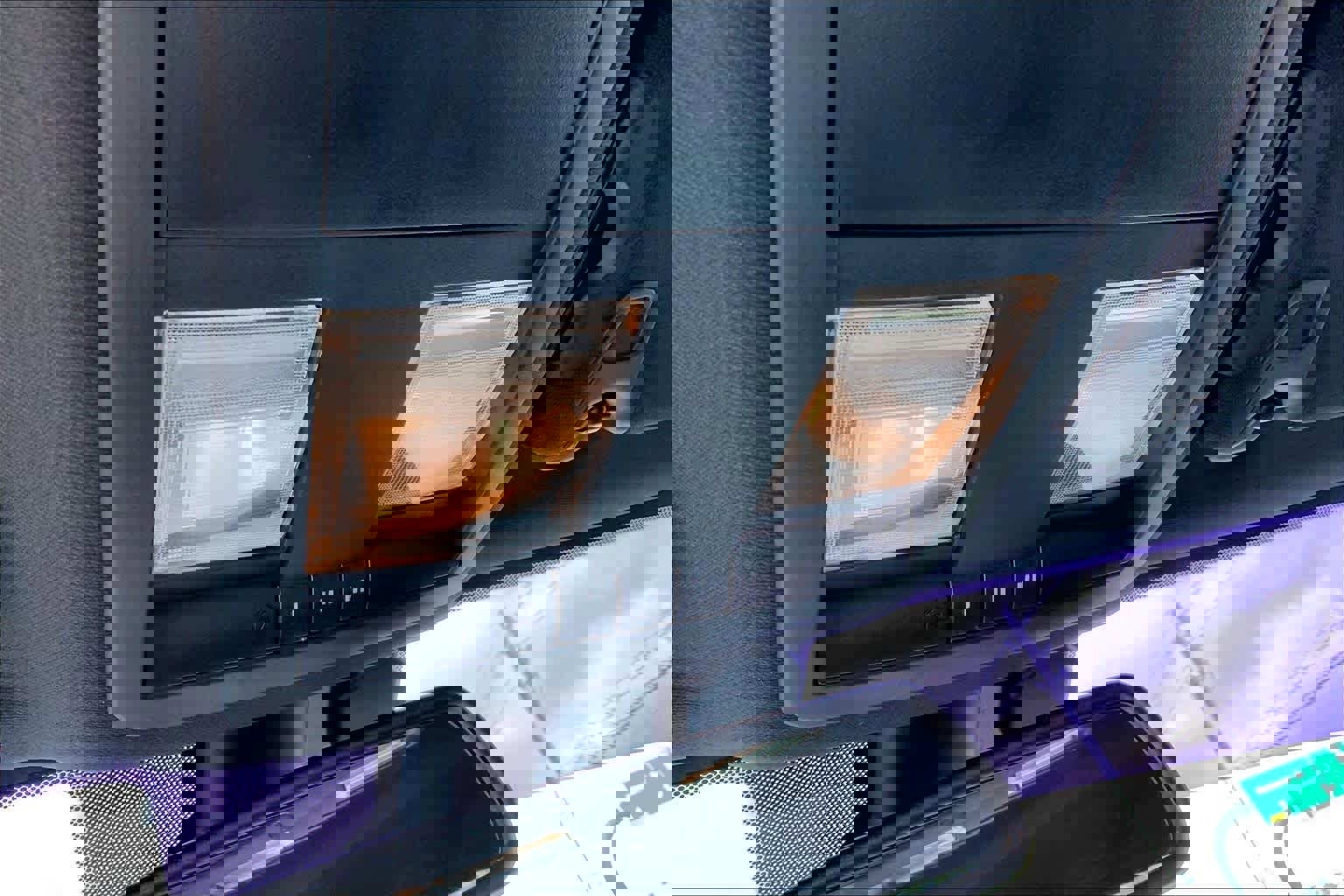 Used 2015 Dodge Challenger R/T Plus RWD image 30