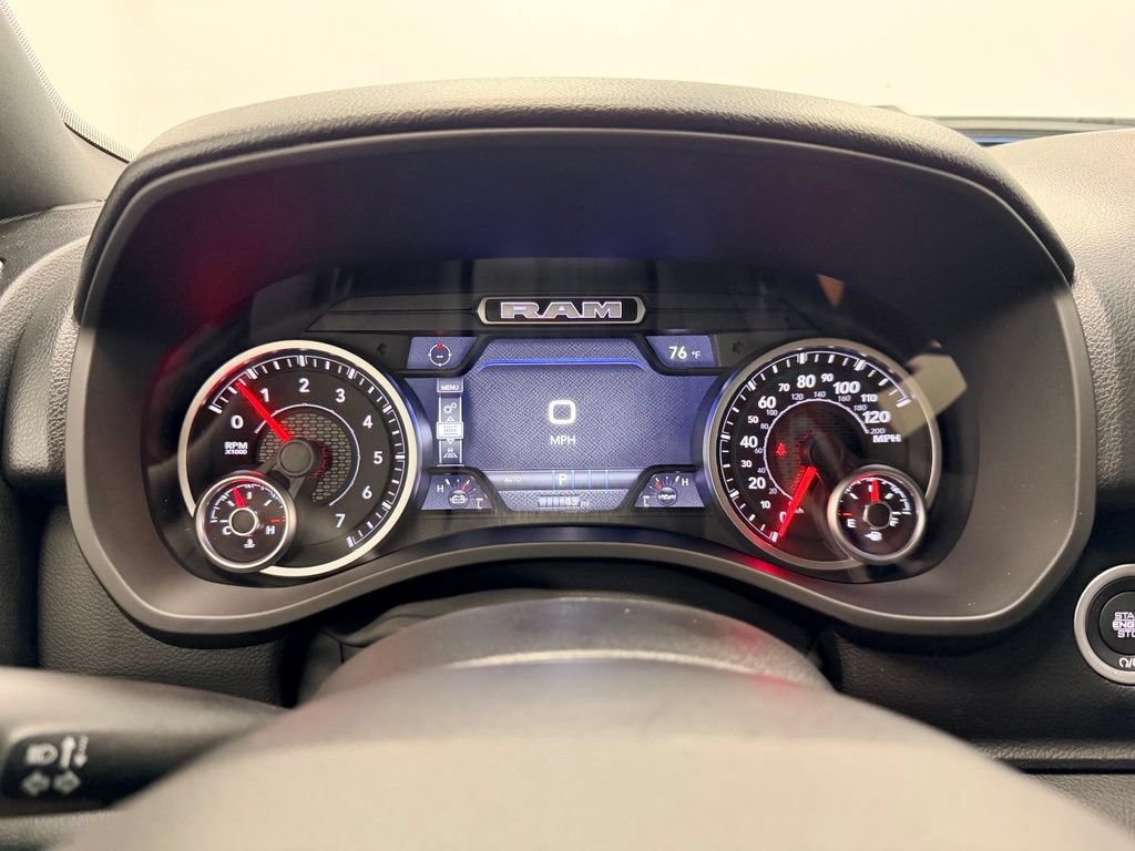 New 2026 RAM 1500 Big Horn AWD/4WD image 17