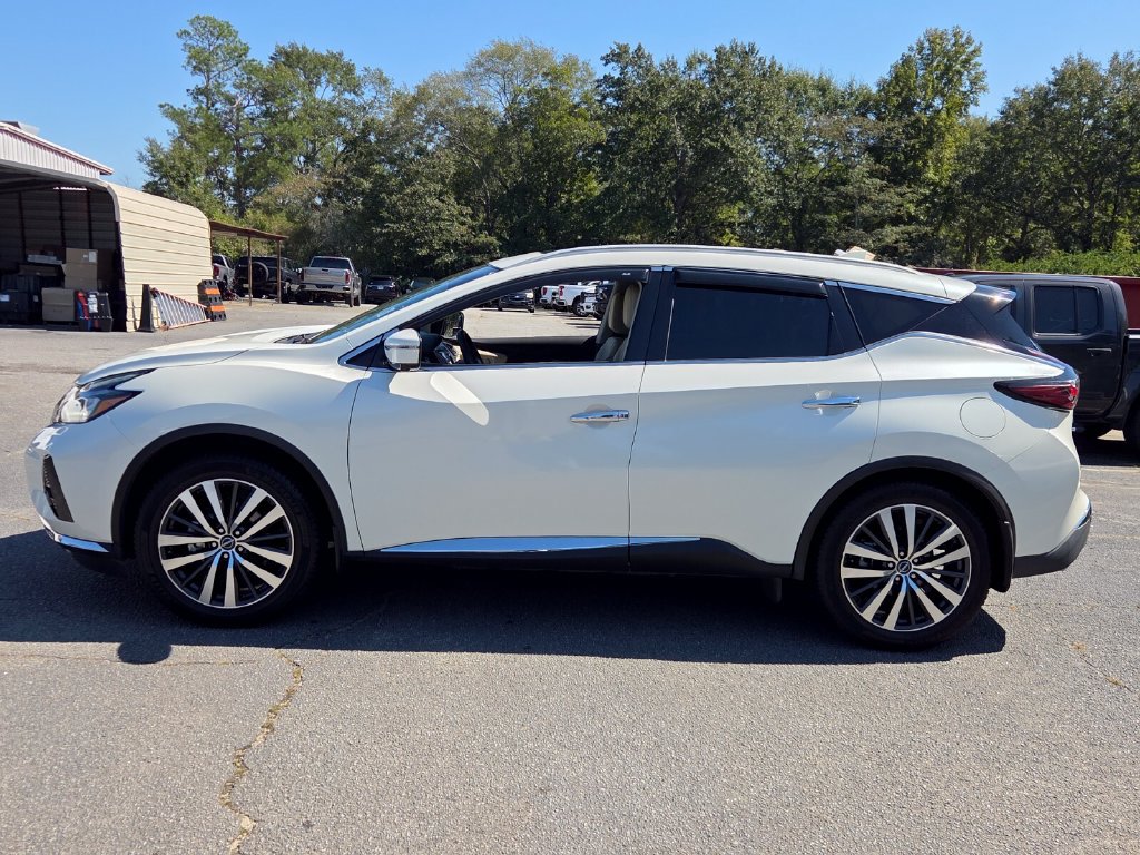 Used 2021 Nissan Murano Platinum w/ Cargo Package FWD image 2
