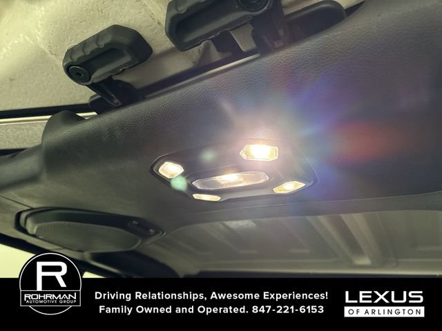 Used 2023 Jeep Gladiator Overland AWD/4WD image 9